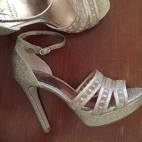 Shoes - Picture 2 of 6